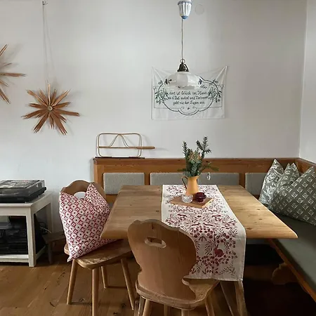 11er Haeusl Дом отдыха *