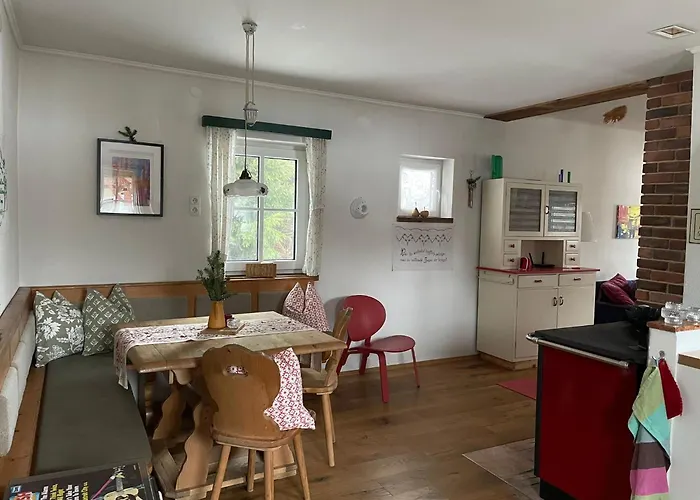 11er Haeusl 펜션 플라차우