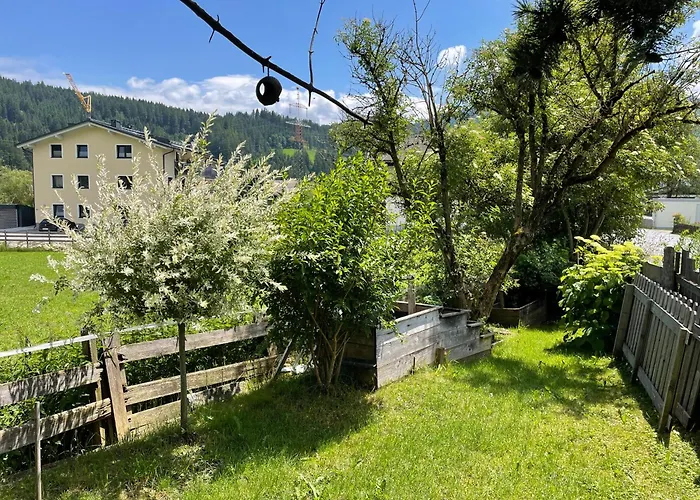 Nyaraló 11er Haeusl Flachau